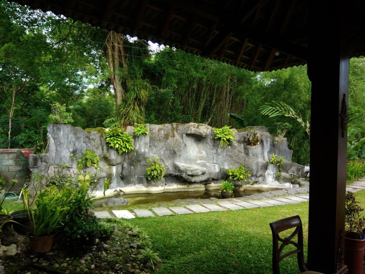 Poeri Devata Resort Hotel Prambanan Luaran gambar