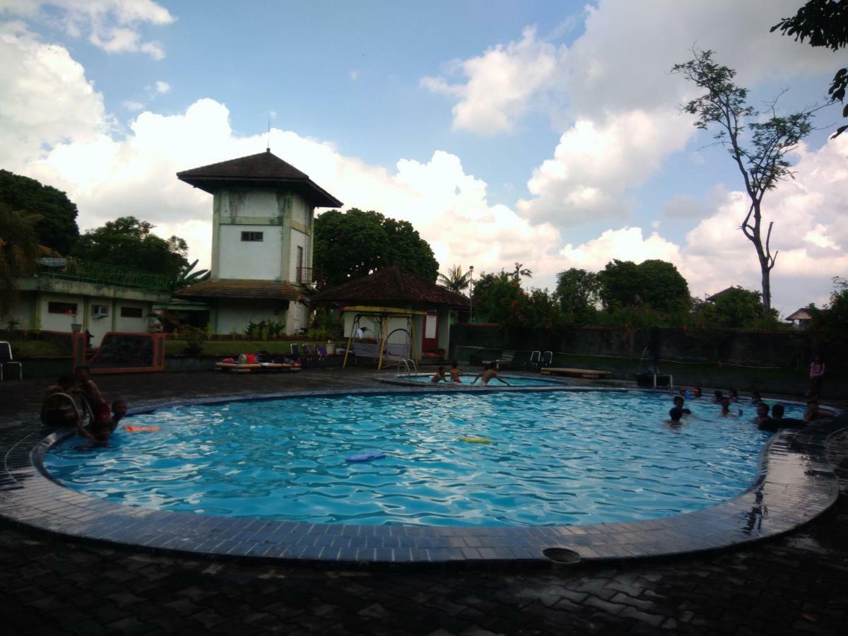 Poeri Devata Resort Hotel Prambanan Luaran gambar