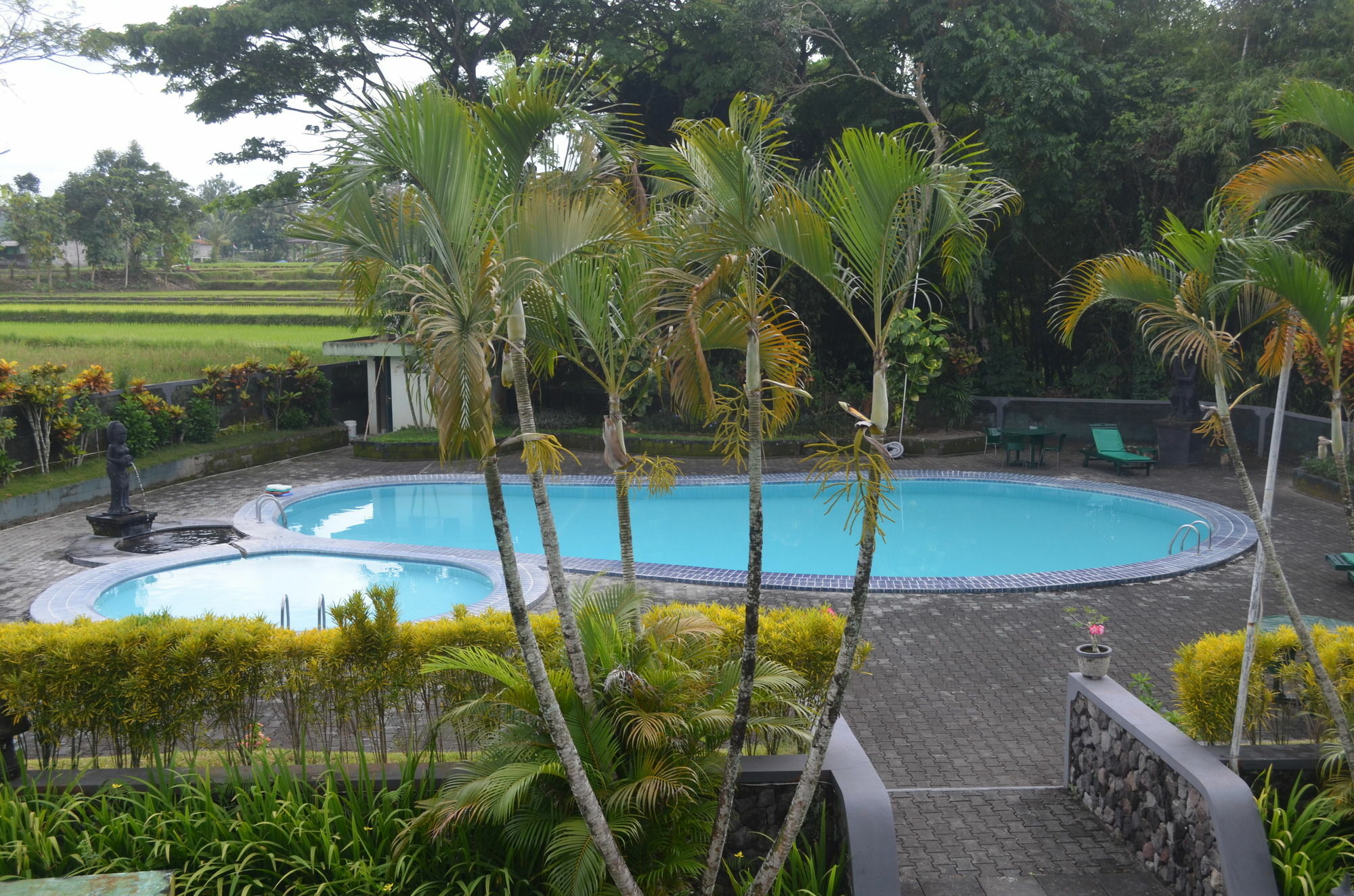 Poeri Devata Resort Hotel Prambanan Luaran gambar