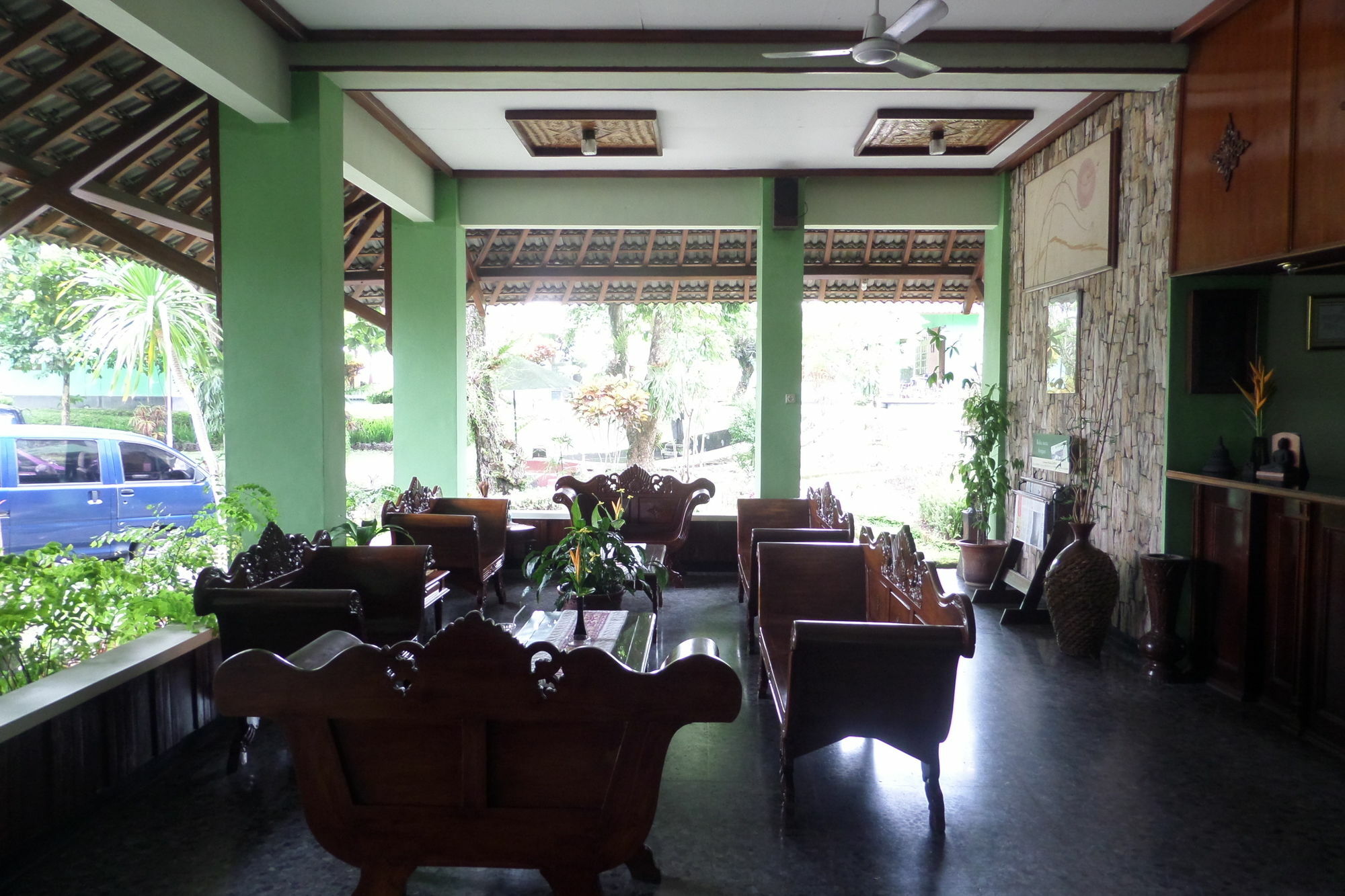 Poeri Devata Resort Hotel Prambanan Luaran gambar