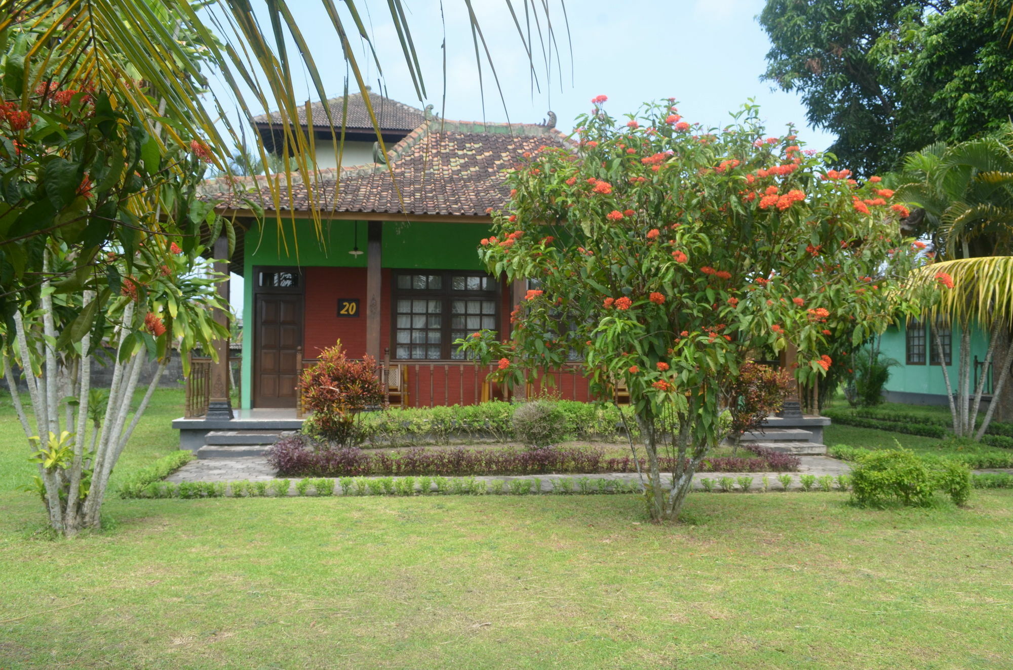 Poeri Devata Resort Hotel Prambanan Luaran gambar